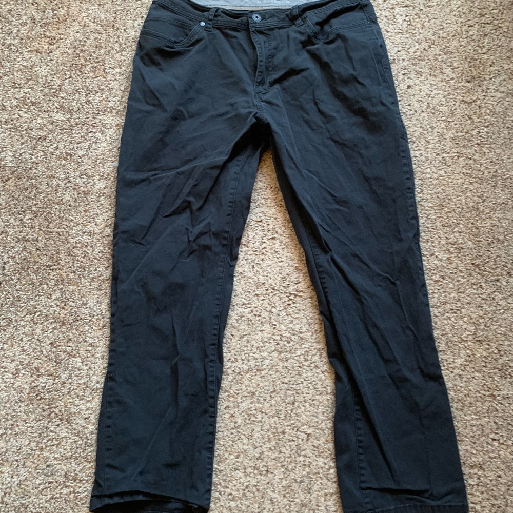GH Bass Co mens Black pants 38x30